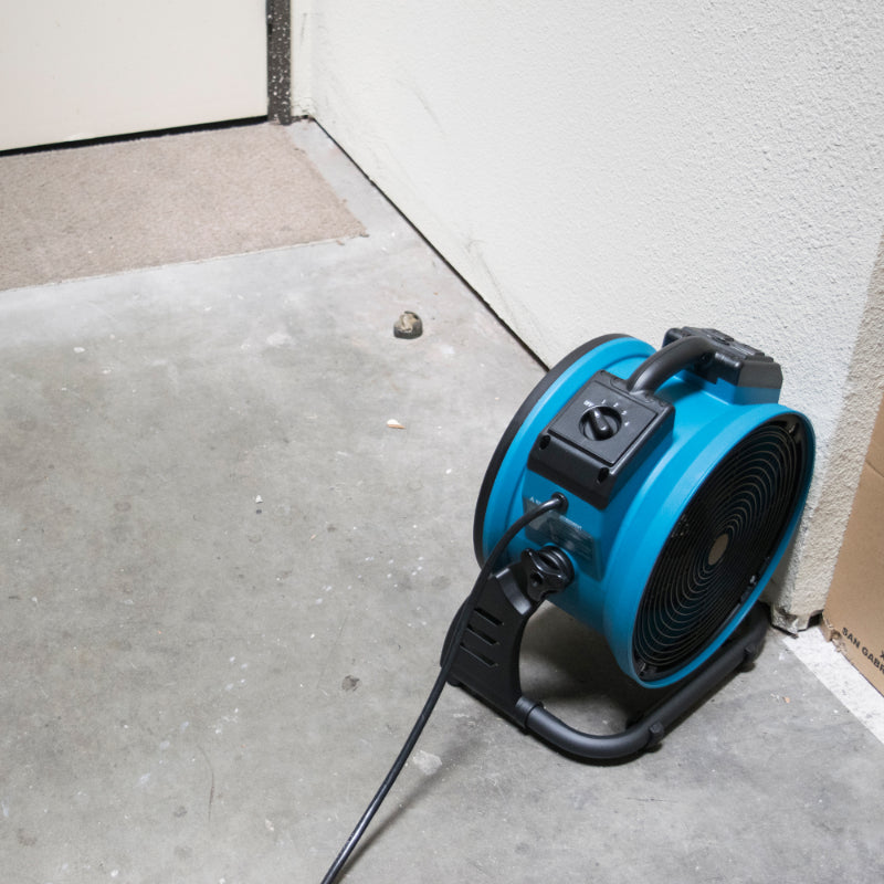 x-39ar blue axial air mover w power outlets application 1